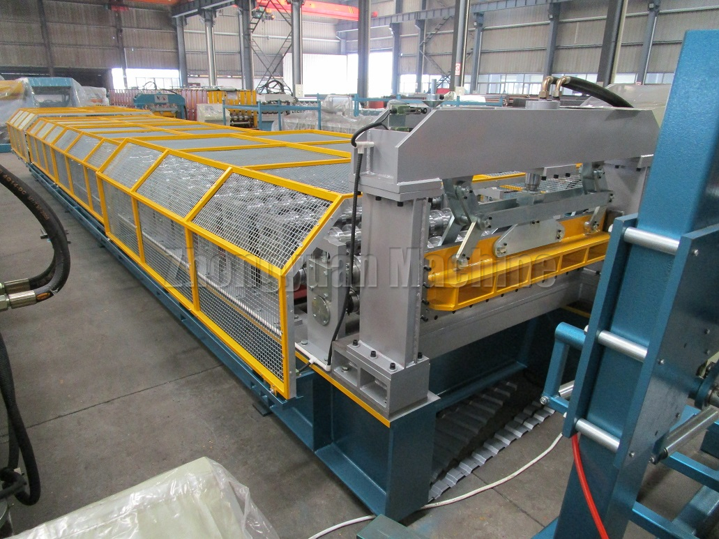 15 anos de vida útil do controlador Mitsubishi T8 perfil de telhado de metal máquina formadora de rolos com certificado CE 