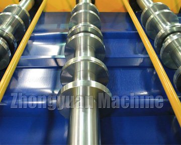 R101-M&aacute;quina de rolo de a&ccedil;o.jpg