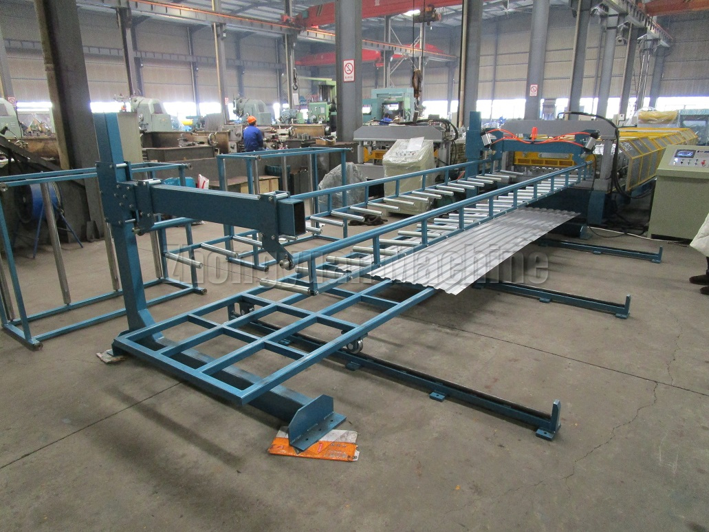 15 anos de vida útil do controlador Mitsubishi T8 perfil de telhado de metal máquina formadora de rolos com certificado CE 