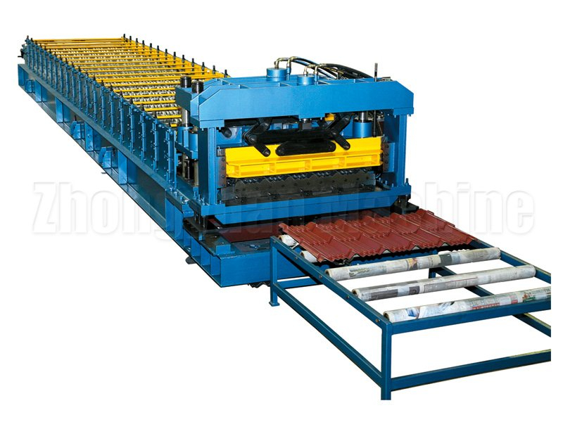 Máquina formadora de rolo de telha escalonada