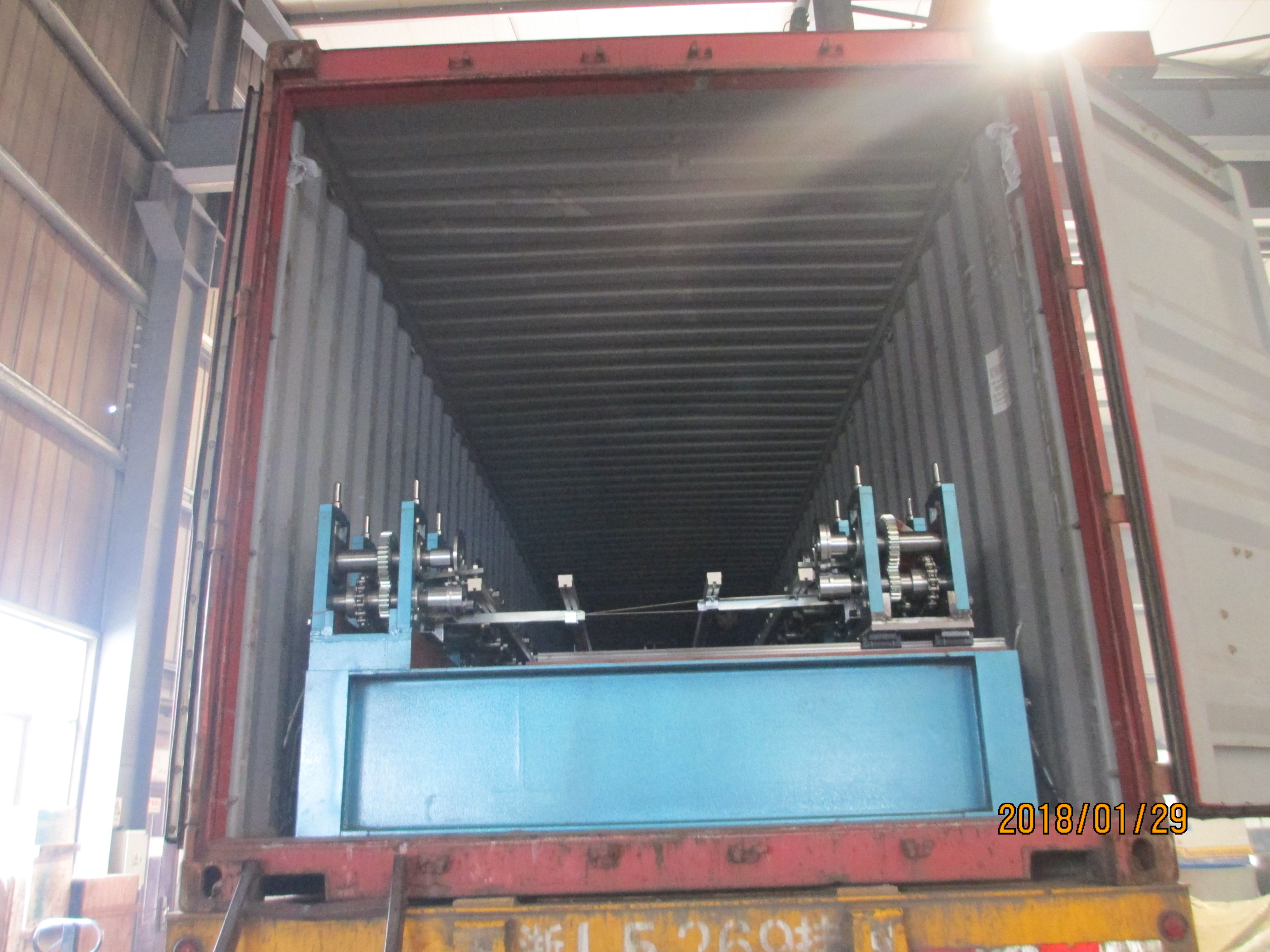 Entrega da máquina formadora de painel sanduíche datada de 29 de janeiro de 2018