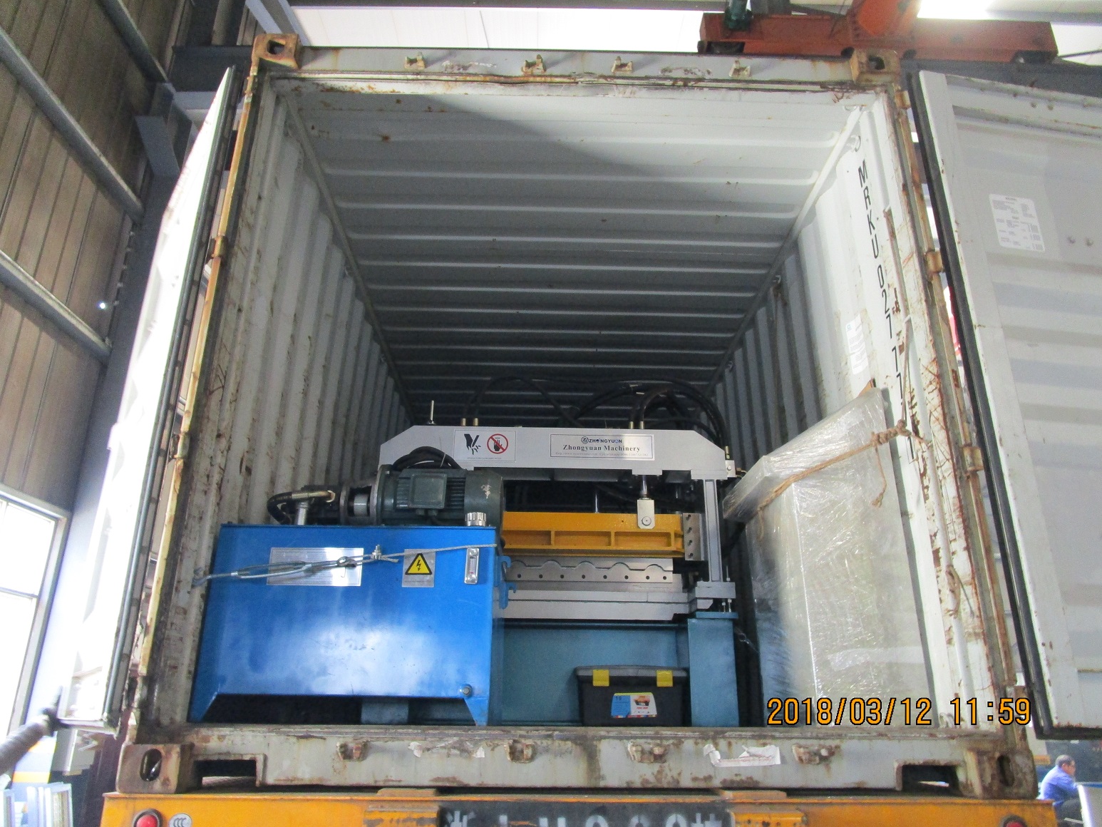 Máquina formadora de rolos de telha Metrocopo de estilo europeu para a África datada de 12 de março de 2018