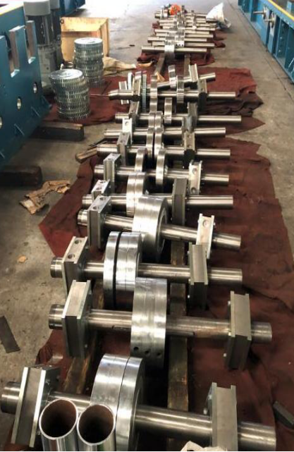 m&aacute;quina formadora de rolos de ter&ccedil;a 2