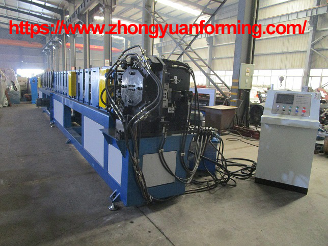 M&aacute;quina formadora de tubo descendente zhongyuan