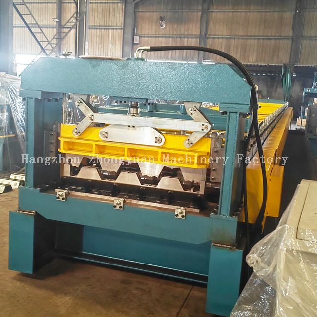 Rolo automático da plataforma da espessura de 2.0mm que forma a máquina