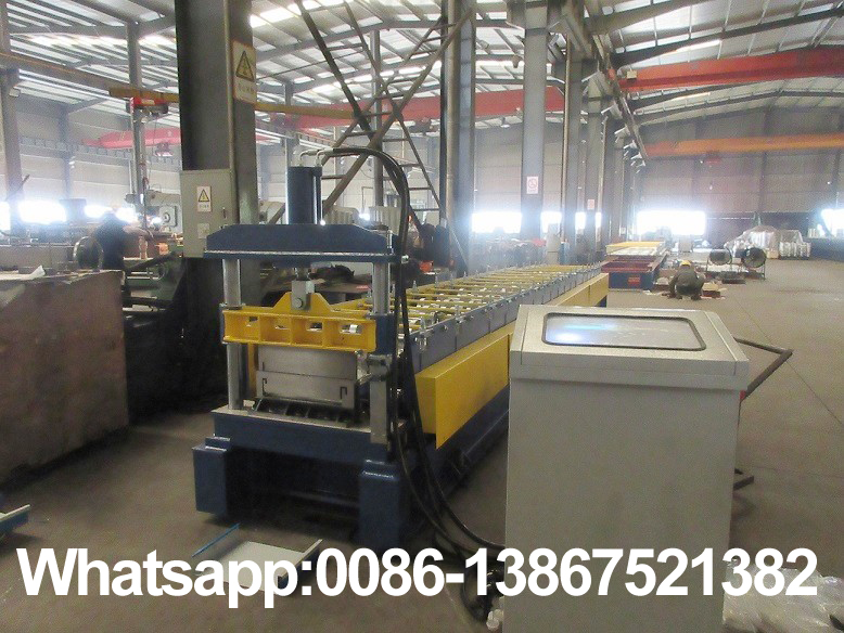 M&aacute;quina formadora de rolos para costura Zhongyuan