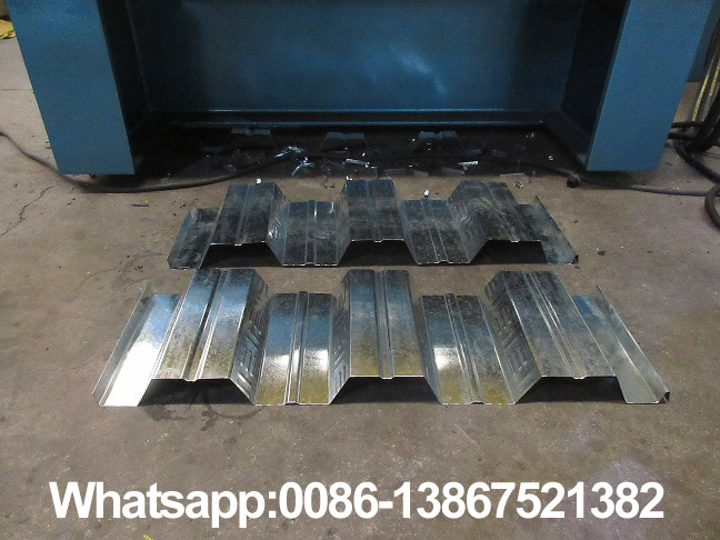 M&aacute;quina formadora de rolos para piso de metal Zhongyuan