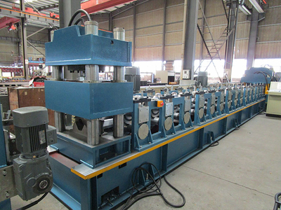 Guardrail-Roll-Forming-Machine2