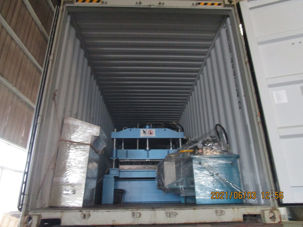 Entrega da máquina de telhas Zhongyuan em 4 de junho de 2021 para o México