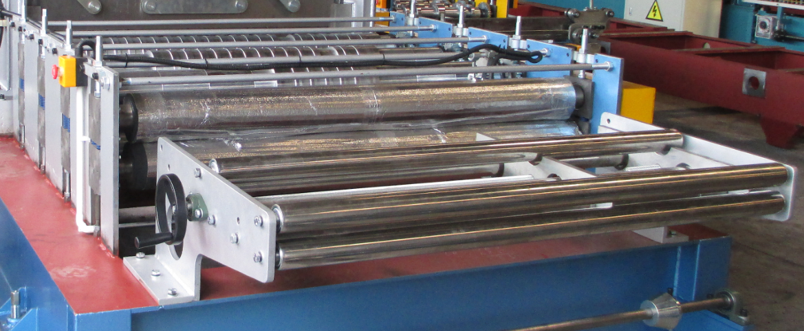 Rolo de ranhura e curvatura