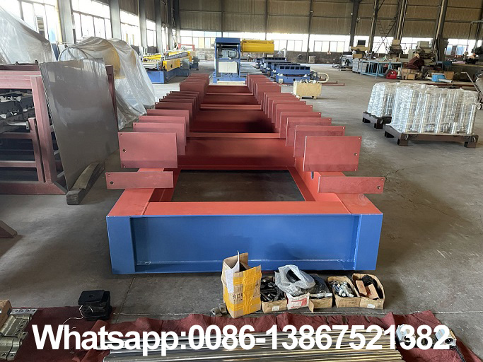 M&aacute;quina formadora de telhados de metal Zhongyuan