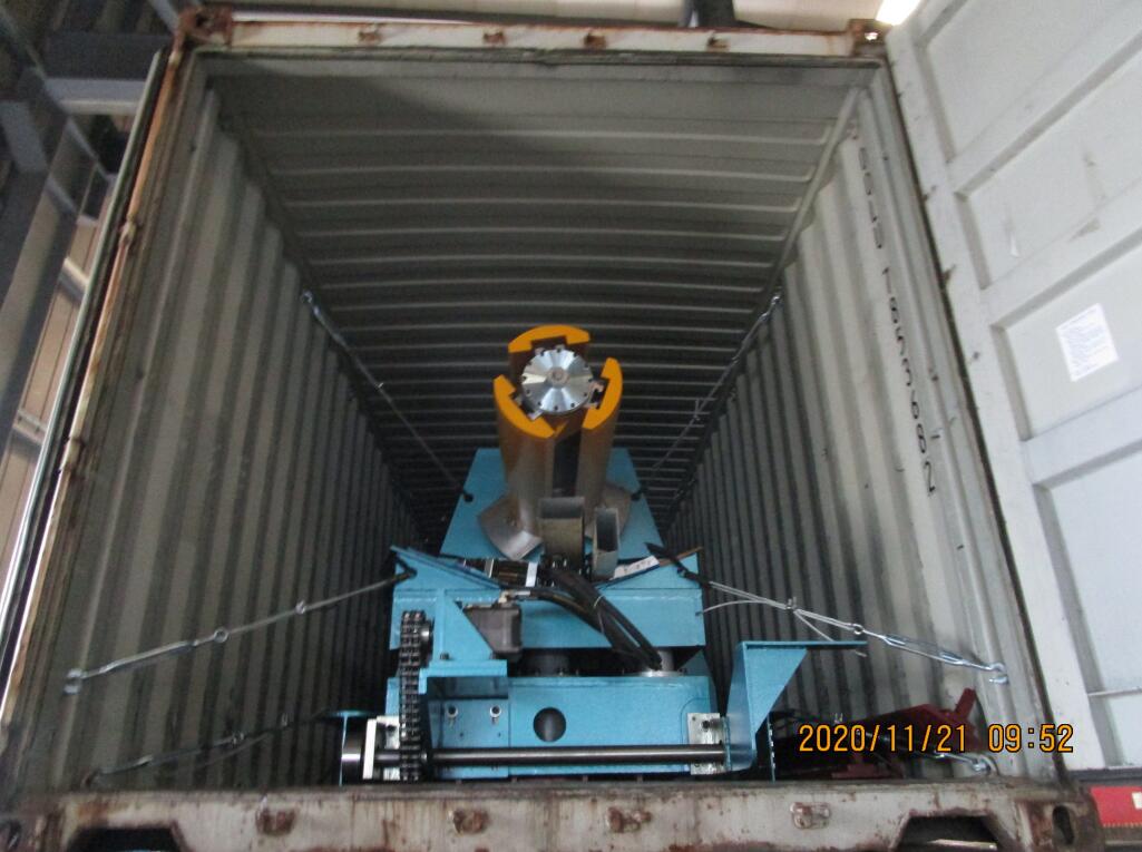 Entrega da máquina formadora de rolos de veneziana Zhongyuan para a América do Norte em 21 de novembro de 2020 