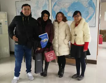 Comprador da Columbia para máquina formadora de rolos em 25 de janeiro de 2019 