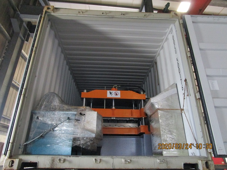 M&aacute;quina formadora de rolo de telha Zhongyuan