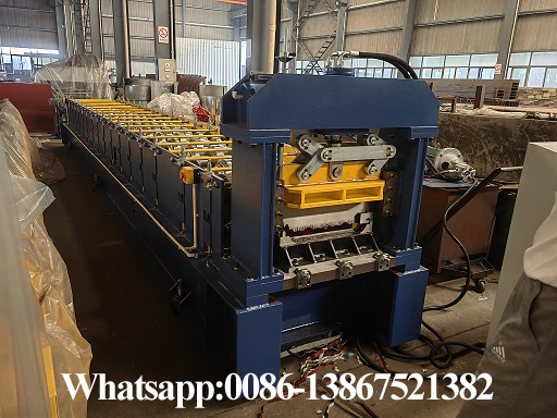 M&aacute;quina para telhado de metal com costura vertical Zhongyuan