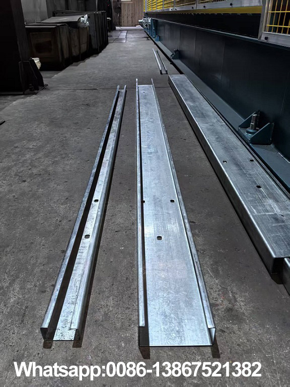 M&aacute;quina formadora de rolos de ter&ccedil;a Zhongyuan c