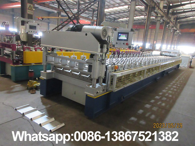 M&aacute;quina para telhados met&aacute;licos Zhongyuan