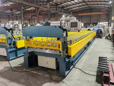 Normal Structure Roof Sheet Roll Forming Machine With Electric Cutting-2