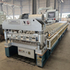 Máquina formadora de rolos para telhados de metal com corte elétrico