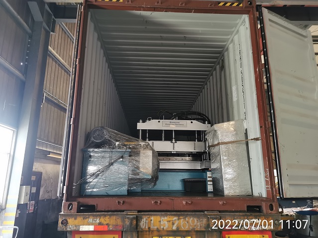 M&aacute;quina formadora de rolos de telha zhongyuan metrocopo