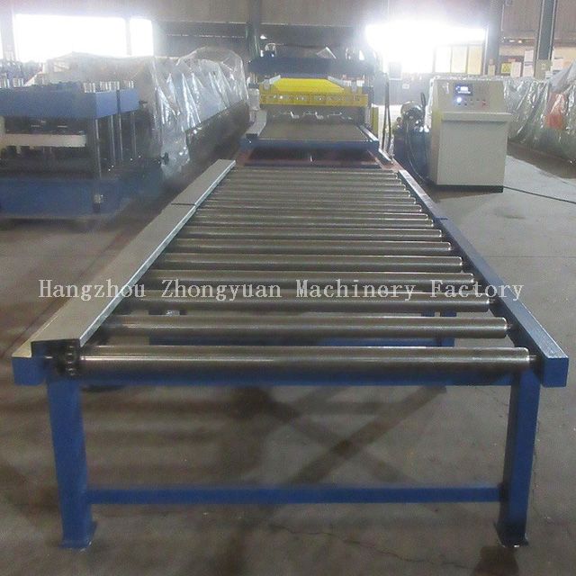 Máquina formadora de rolos para deck de metal com corte voador