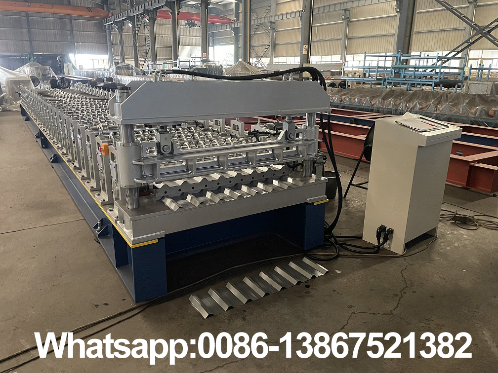 M&aacute;quina formadora de rolos para telhados Zhongyuan