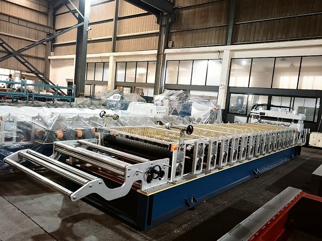 M&aacute;quina formadora de telha met&aacute;lica Zhongyuan