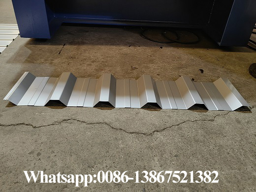 M&aacute;quina para telhas de dupla camada Zhongyuan