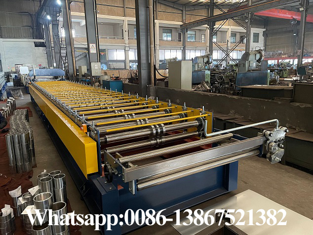 M&aacute;quina formadora de rolo para painel de telhado Zhongyuan
