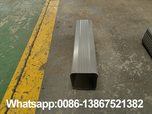 M&aacute;quina formadora de rolos a frio para tubo descendente de Zhongyuan