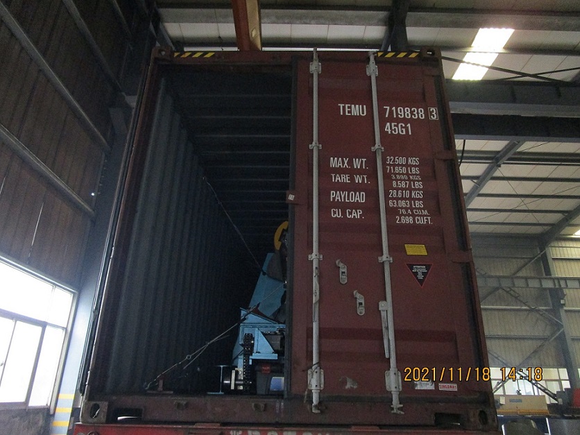 zhongyuan cortado no comprimento certo com m&aacute;quina formadora de corte voador