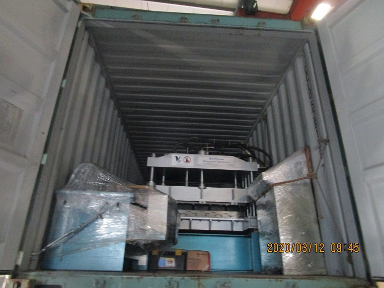 M&aacute;quina formadora de rolo de telha de alum&iacute;nio Zhongyuan