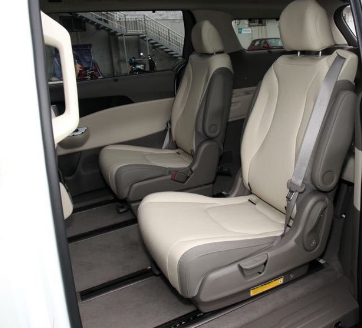 Trilhos guia do assento no ve&iacute;culo 