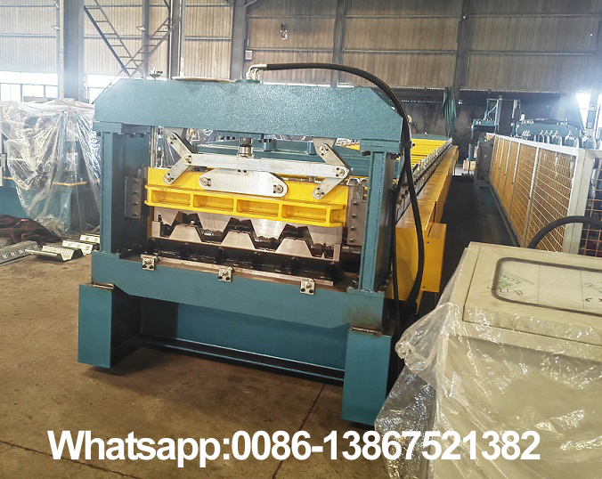 M&aacute;quina formadora de rolos para decks Zhongyuan