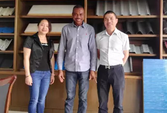 Clientes visitados para Máquina formadora de rolos de telha de alumínio em 02 de junho