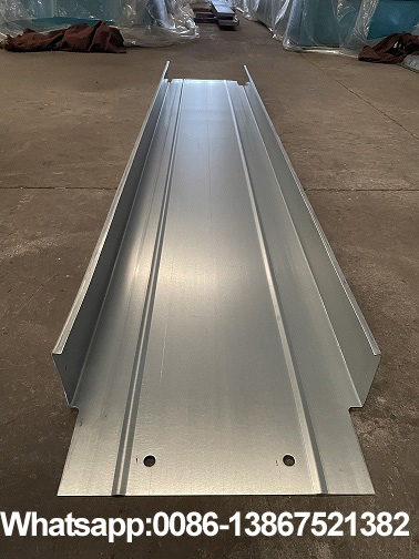 M&aacute;quina formadora de rolos de ter&ccedil;a CZ de alta velocidade Zhongyuan