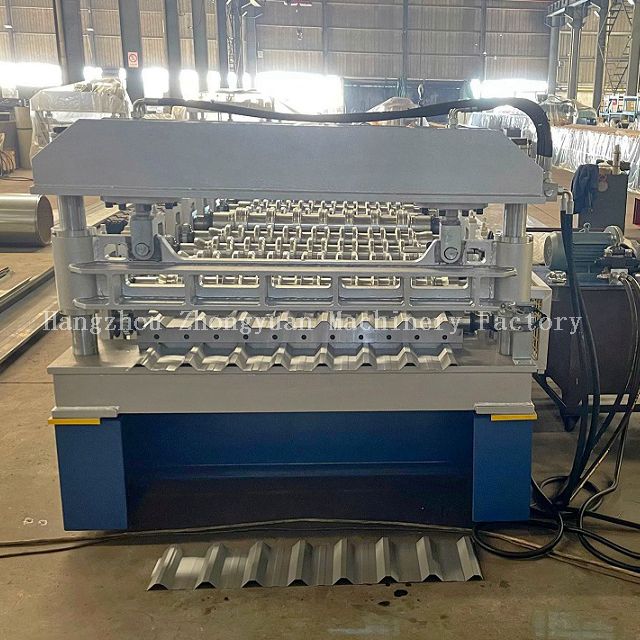 Máquina para fazer telhas