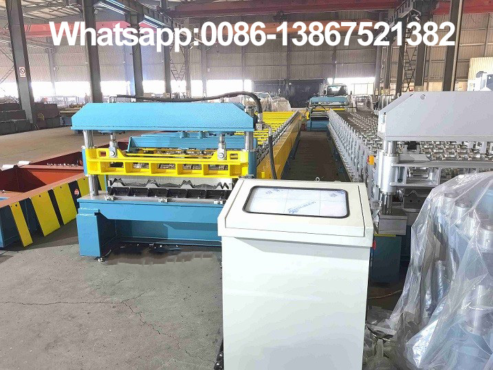 M&aacute;quina formadora de rolo para painel de telhado Zhongyuan