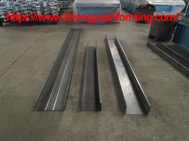 Folha de ter&ccedil;a Zhongyuan c