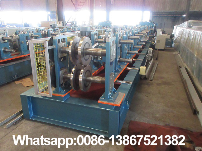m&aacute;quina formadora de rolos de ter&ccedil;a c