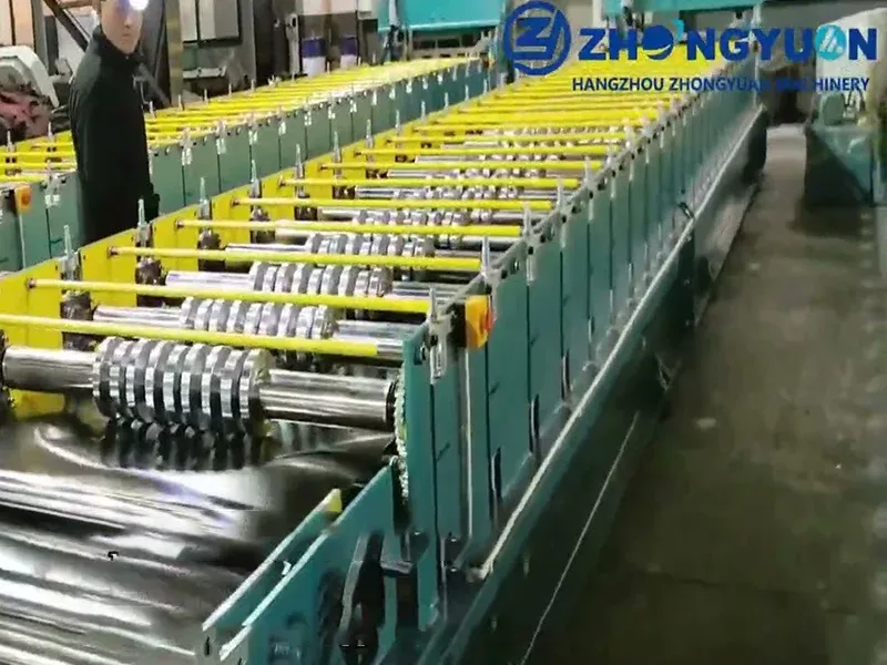 Normal Structure Roof Sheet Roll Forming Machine With Electric Cutting-v1.webp