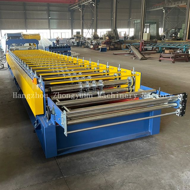Máquina perfiladeira de painel de telhado de alta produtividade