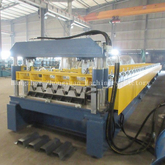 Máquina formadora de rolos de piso de metal de alta velocidade