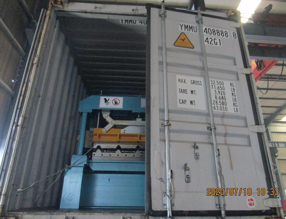 Máquina formadora de rolos de telhado para o Egito em 10 de julho de 2020