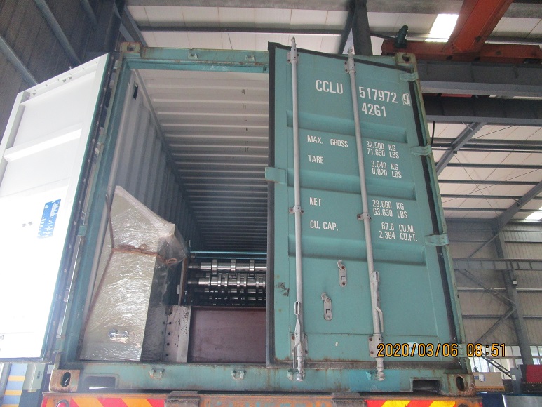 Linha formadora de rolos de conv&eacute;s Zhongyuan 38H para os EUA