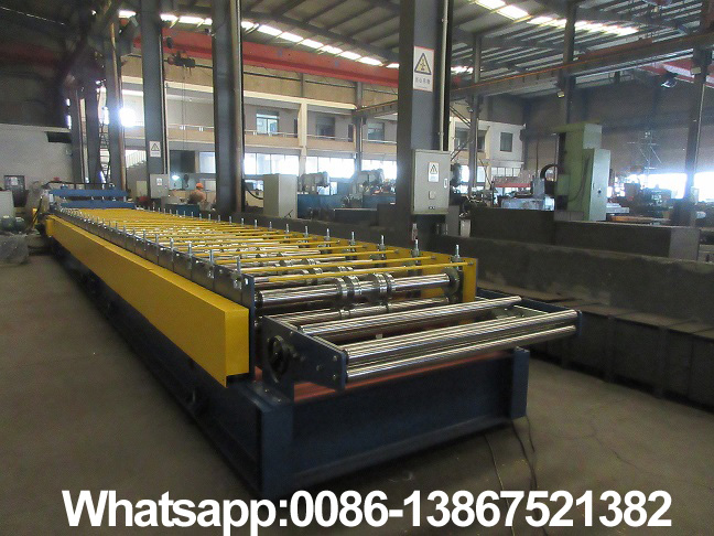 Fabrica&ccedil;&atilde;o de m&aacute;quina formadora de rolo de painel de parede de telhado Zhongyuan