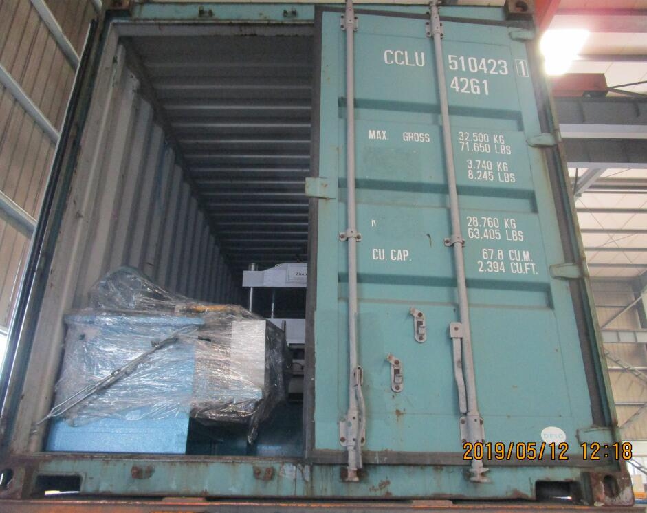 entrega da máquina formadora de rolos metrocopo em 12 de maio de 2019