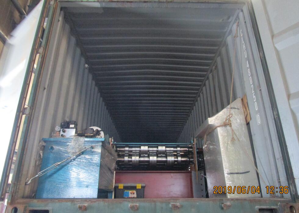06.04 M&aacute;quina perfiladeira de deck 1