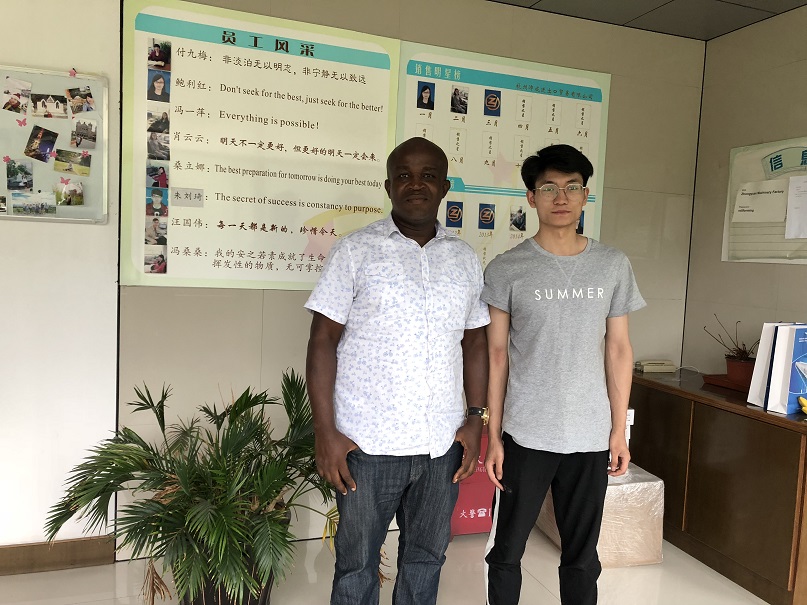 Cliente para máquinas formadoras de rolos de camada dupla em 17 de junho de 2019 