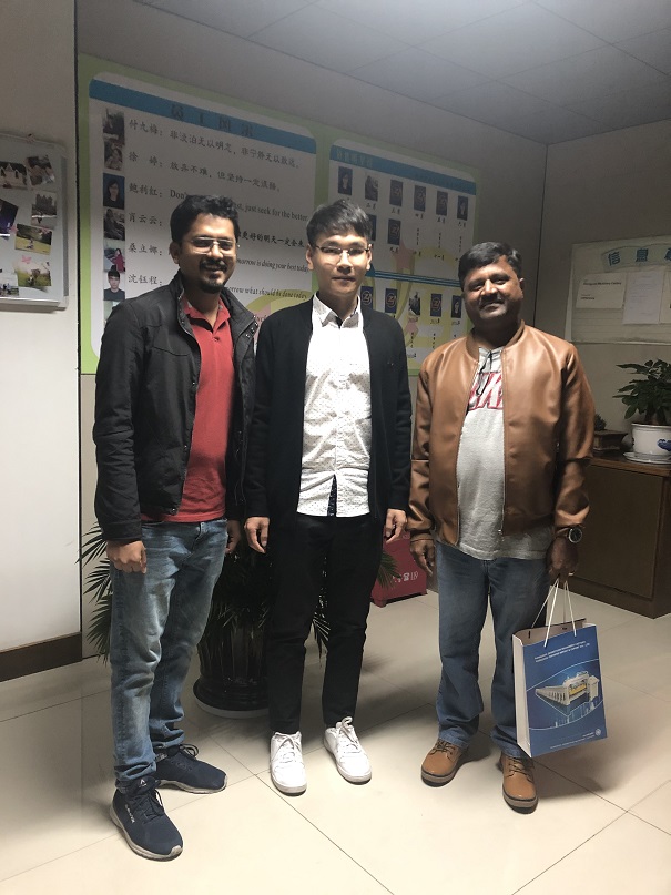 10.28 Linha de painel sandu&iacute;che dos Emirados &Aacute;rabes Unidos